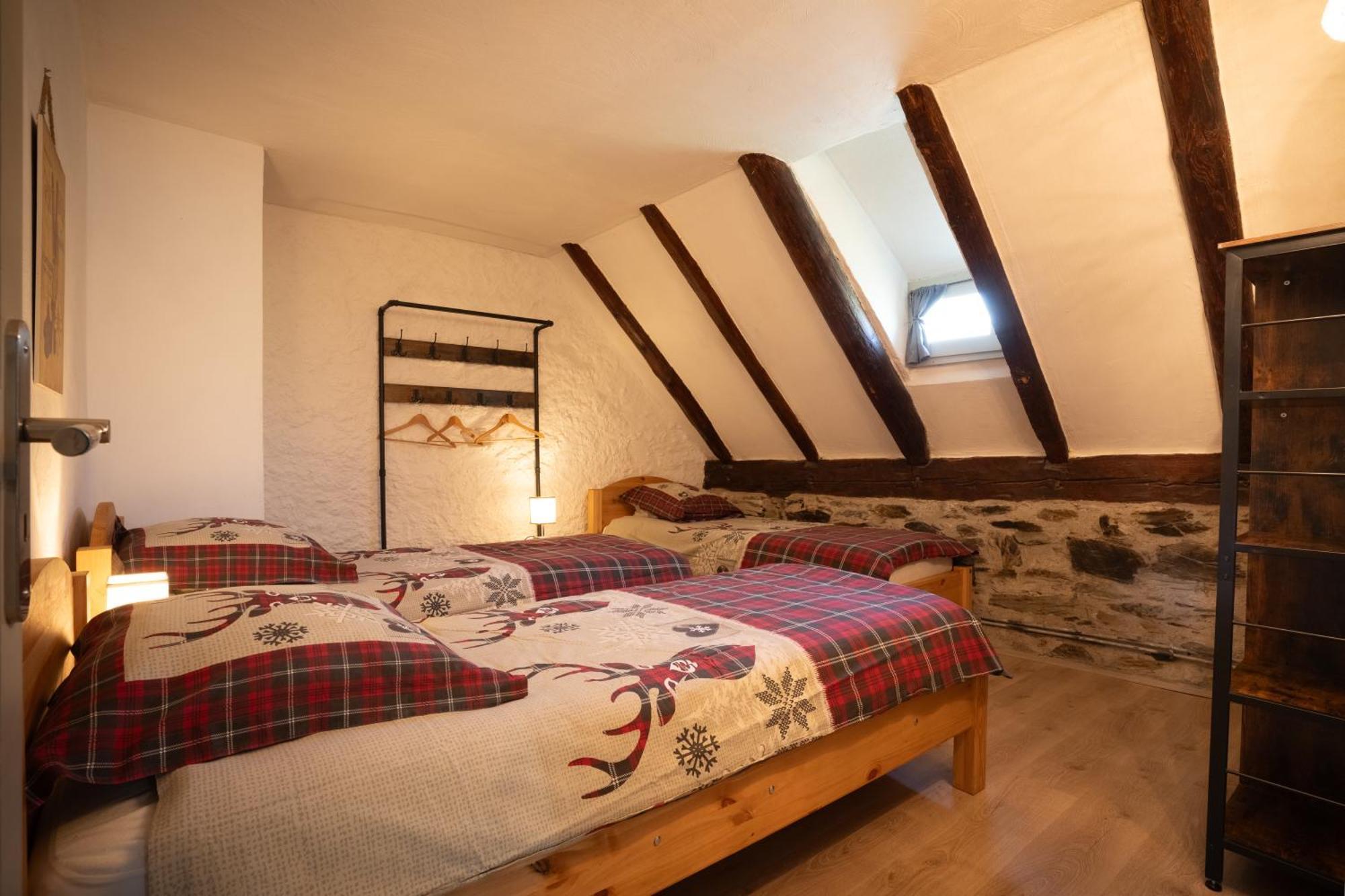 Grange Renovee En Gite/Maison/Chalet Arreau Buitenkant foto